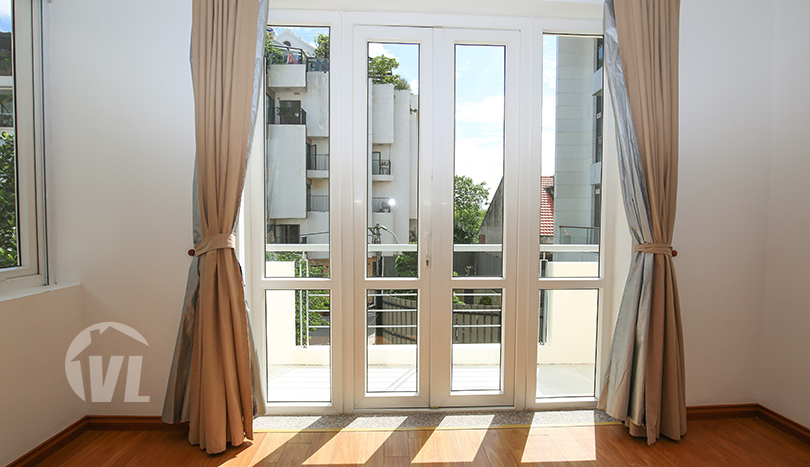 Spectacular furnished 4 beds house to lease in Tay Ho near the West Lake