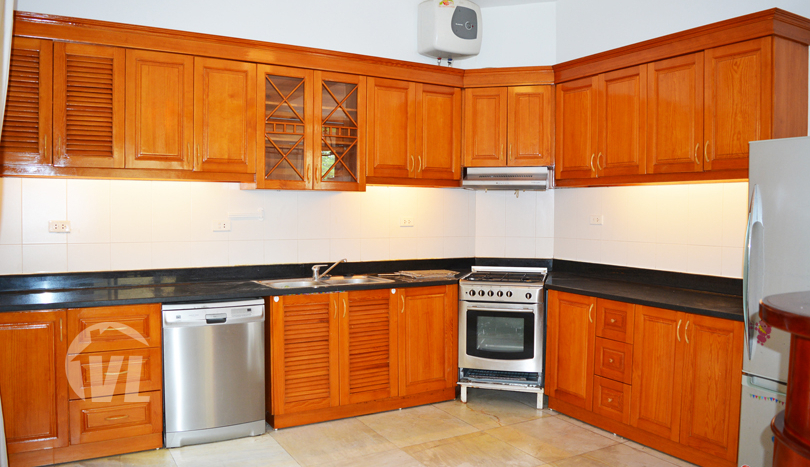 Furnished 5 beds house to rent with swimming pool in Tay Ho