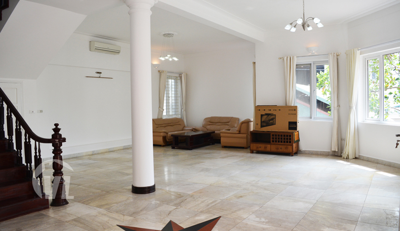 Furnished 5 beds house to rent with swimming pool in Tay Ho