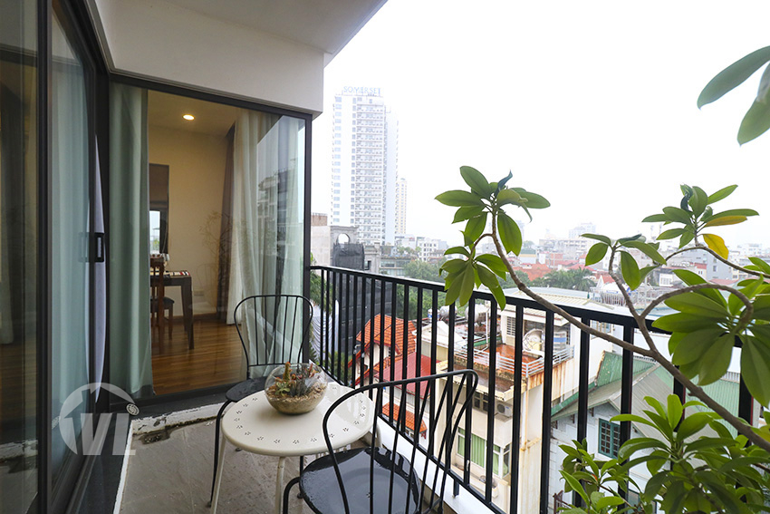 222 High-floor 3 bedroom apartment for rent in To Ngoc Van Tay Ho