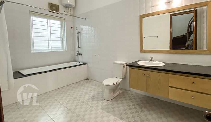 Large 5 beds villa with big yard in Tay Ho district