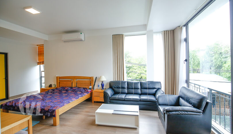 Modern 3 beds house to rent close to LFAY in Long Bien