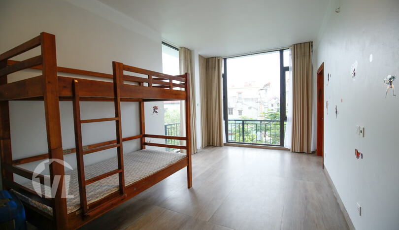 Modern 3 beds house to rent close to LFAY in Long Bien