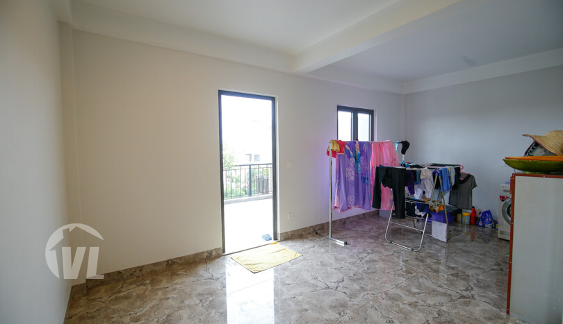 Modern 3 beds house to rent close to LFAY in Long Bien