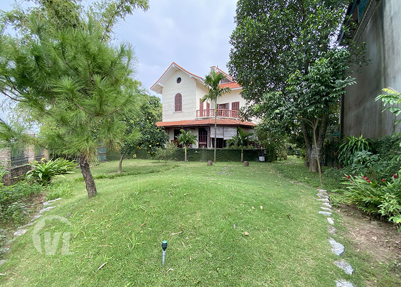 333 Splendid riverfront house in Long Bien close to the French School