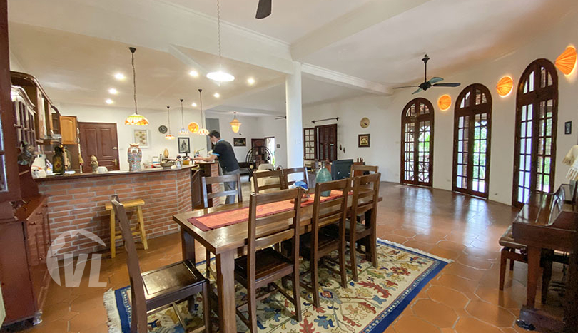 Splendid riverfront house in Long Bien close to the French School