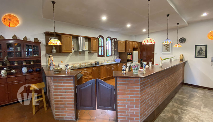 Splendid riverfront house in Long Bien close to the French School