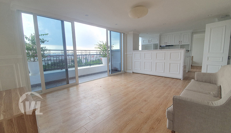 2 bedrooms flat to rent in Long Bien close to LFAY