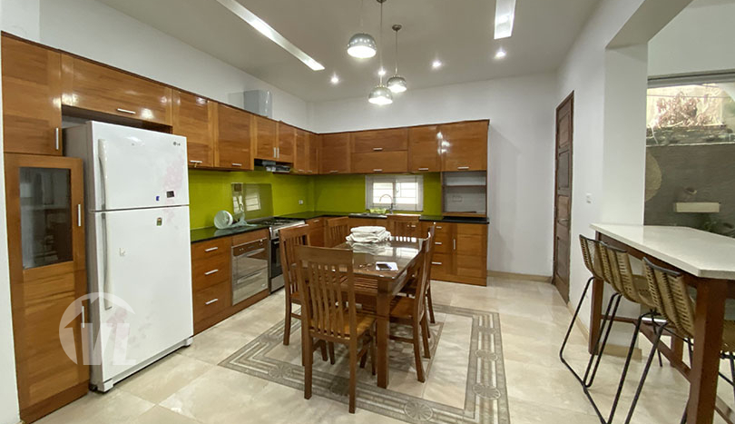 Furnished 5 beds 4 baths house to rent in Tay Ho district