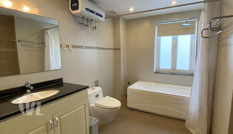 Furnished 5 beds 4 baths house to rent in Tay Ho district