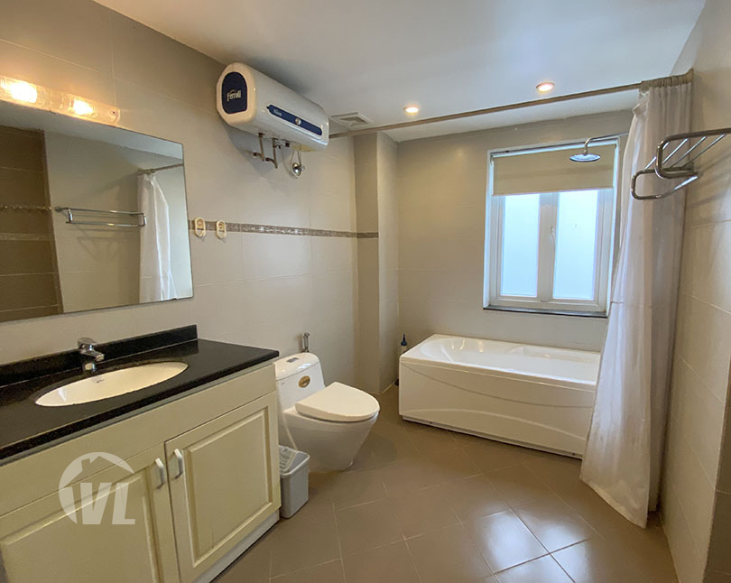 333 Furnished 5 beds 4 baths house to rent in Tay Ho district