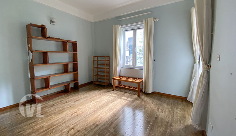 Furnished 5 beds 4 baths house to rent in Tay Ho district