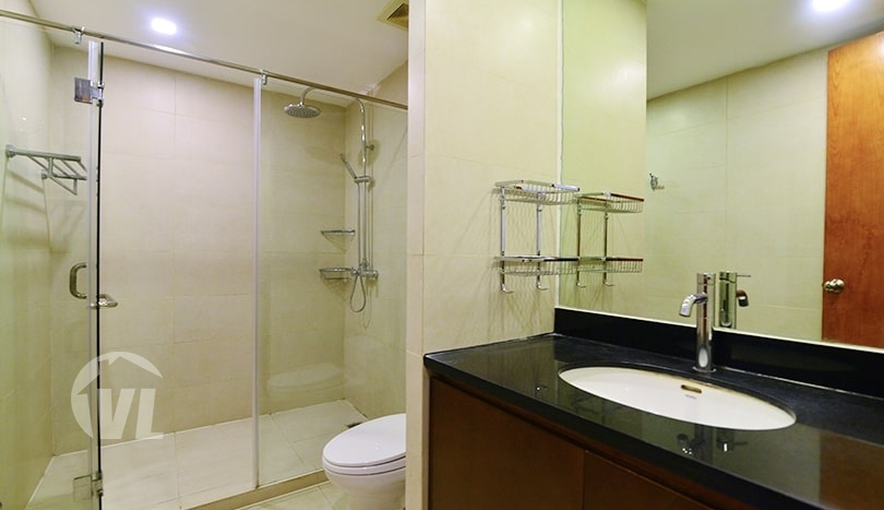 Hanoi duplex serviced apartment to rent with West Lake view