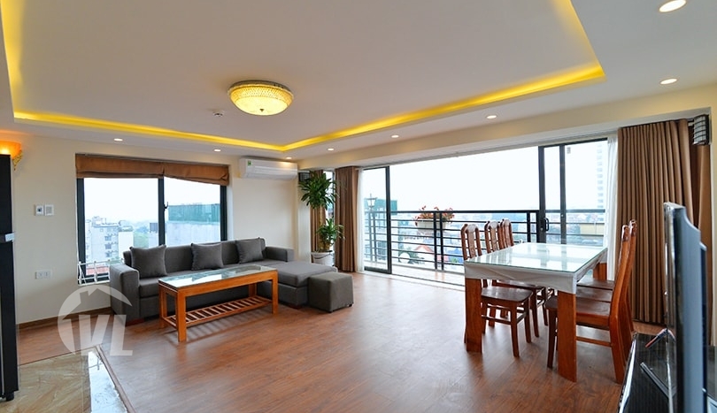 Lake view 2 bedroom apartment in To Ngoc Van Tay Ho