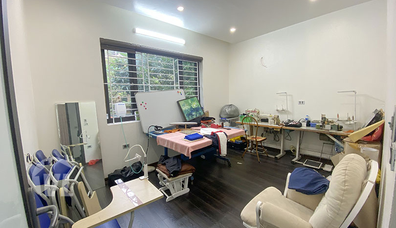 Modern house to lease in Long Bien 5 beds 3 baths