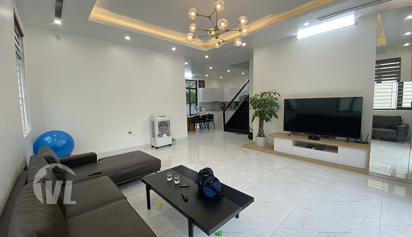 Modern house to lease in Long Bien 5 beds 3 baths