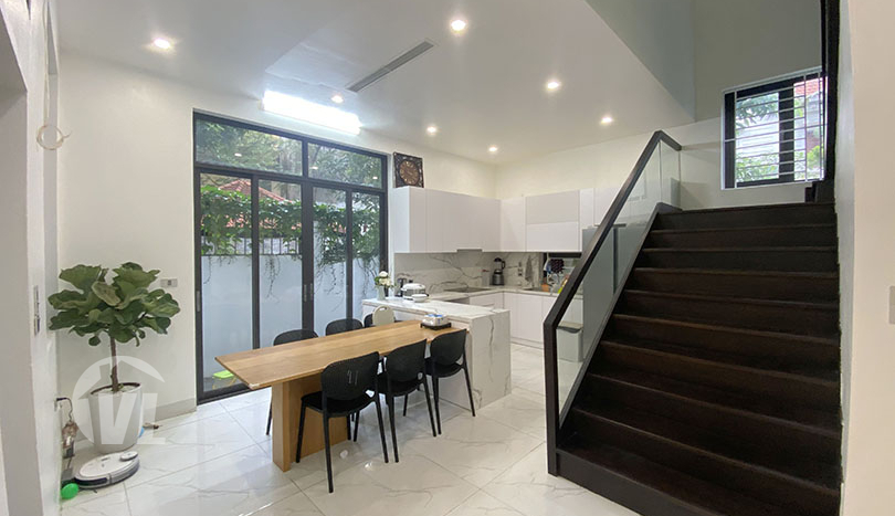 Modern house to lease in Long Bien 5 beds 3 baths