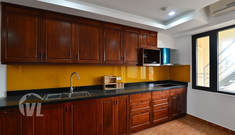 220 sq m 3 bedrooms apartment to rent in Yen Phu
