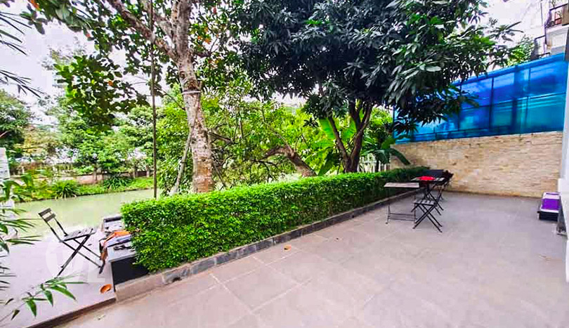 4 beds house to lease close to BIS in Vinhomes Riverside