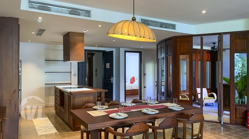 Brand new 4 beds serviced flat to lease in Tay Ho