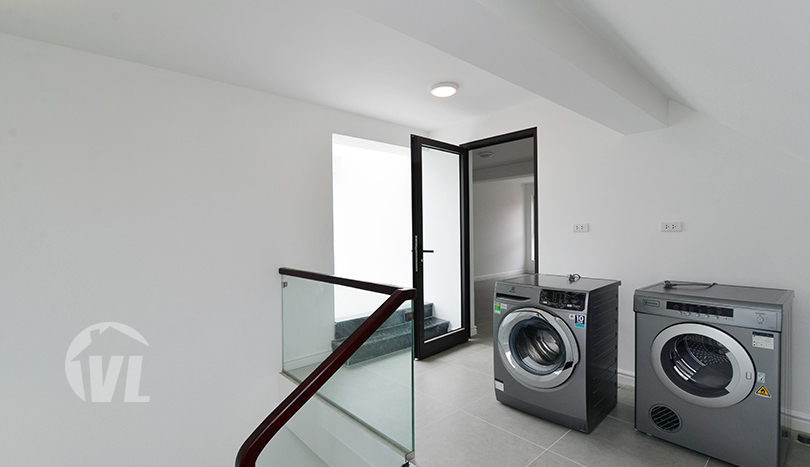 https://vietlonghousing.com/properties/top-quality-4-bedroom-furnished-house-to-rent-in-long-bien/