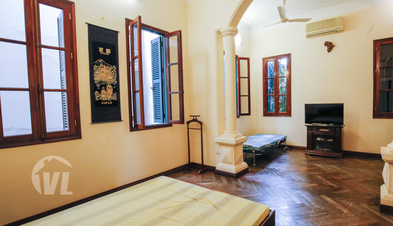 Furnished house to rent next to Wellspring School in Long Bien
