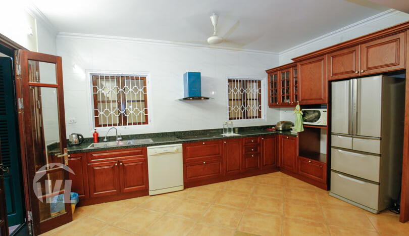 Furnished house to rent next to Wellspring School in Long Bien