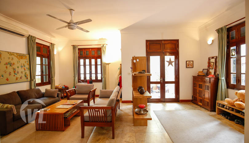 Furnished house with swimming pool in Tay Ho close to the West Lake