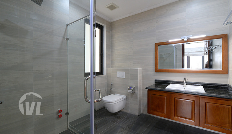 Modern and brand-new furnished Vinhomes Riverside villa to lease