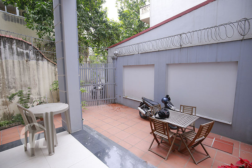 222 Modern house with yard to rent in Tay Ho To Ngoc Van