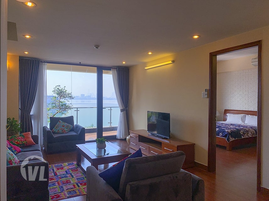 333 Spacious 4 bedroom apartment in Tay Ho with lake view