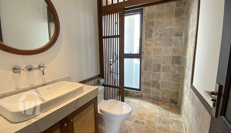 Brand-new lake view 4 beds apartment to lease in Tay Ho Hanoi