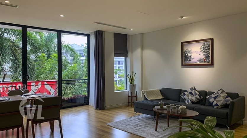 Modern 2 bedroom apartment by lake side on Tu Hoa Hanoi