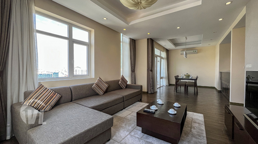 Serviced 3 bedroom apartment in Kim Ma with lake view