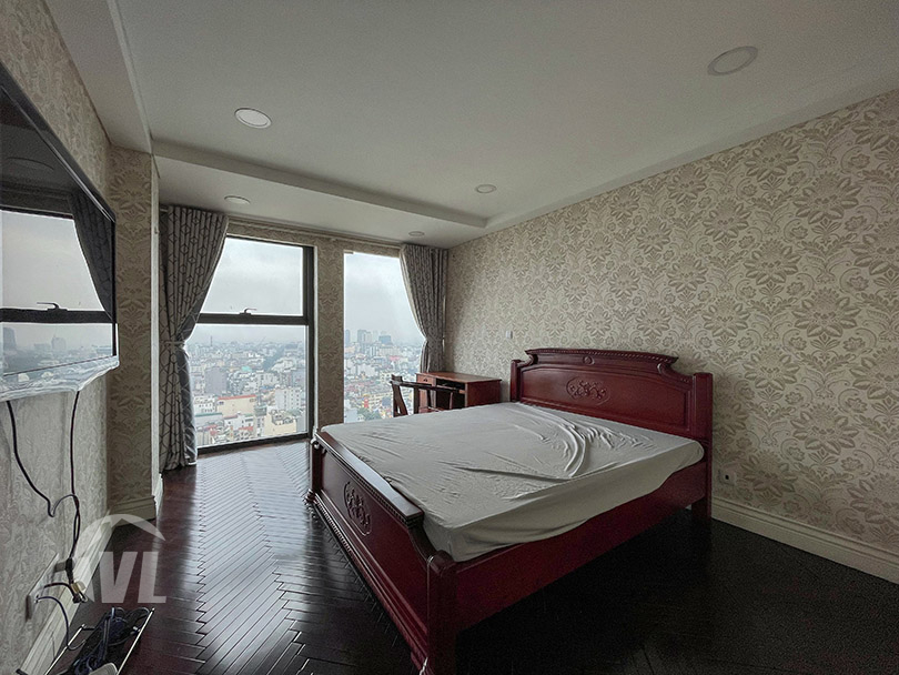 333 Spacious duplex 3 bedroom to rent in Hoang Thanh tower