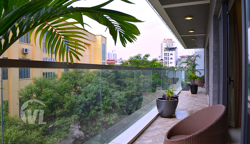 Tay Ho 2 bedroom apartment with large balcony