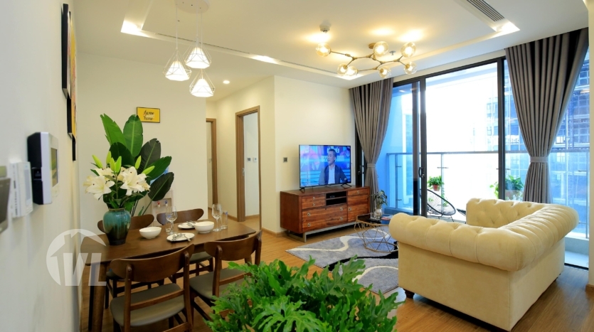 Charming 2 bedroom apartment in Vinhomes Metropolis Ba Dinh