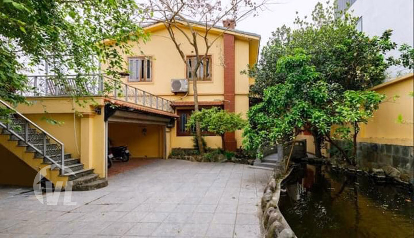 Large swimming pool villa to rent in Tay Ho district Hanoi