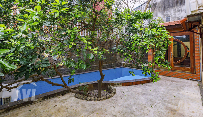 Large swimming pool villa to rent in Tay Ho district Hanoi