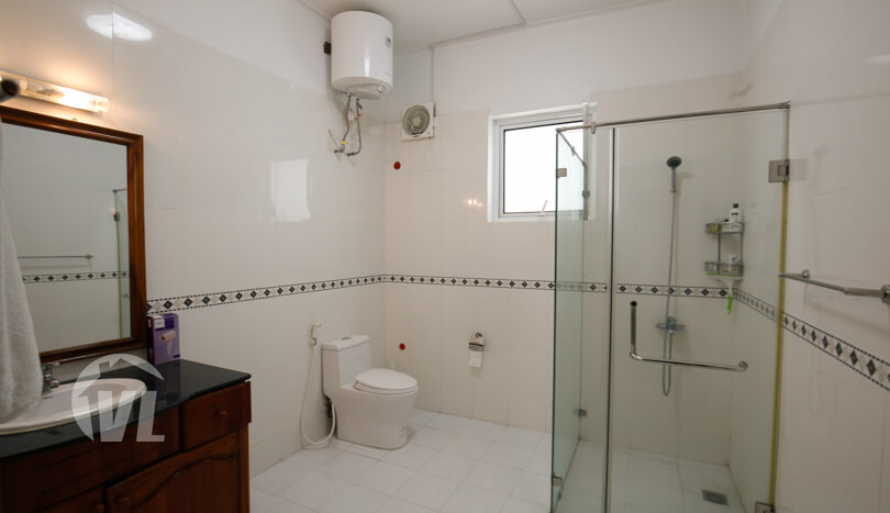 Large 6 bedrooms villa for rent with swimming pool in Tay Ho