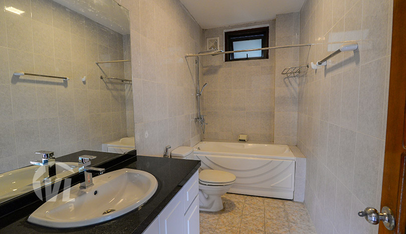 Gorgeous 4 beds 4 baths house with yard in Tay Ho