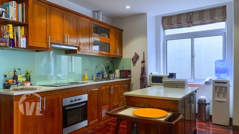 Large 3 bedroom apartment with private terrace facing the West Lake
