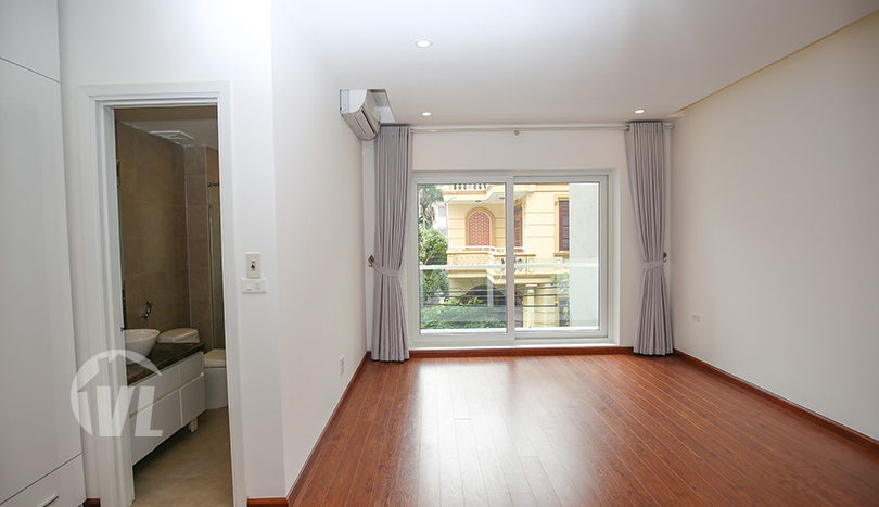 Modern 5 bedroom house in Tay Ho district Hanoi