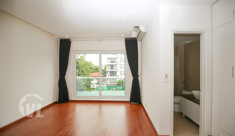 Modern 5 bedroom house in Tay Ho district Hanoi