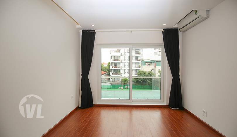 Modern 5 bedroom house in Tay Ho district Hanoi