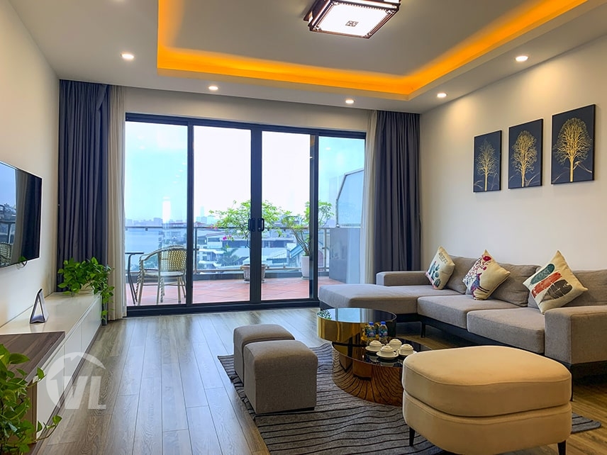 333 Penthouse to rent with terrace and West Lake view in Tay Ho