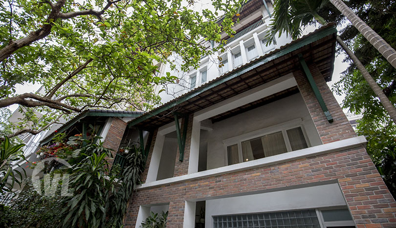 Top finishing 5 beds furnished house with pool in Tay Ho district
