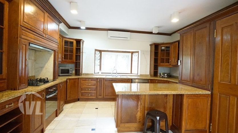 High quality 5 bed villa to lease in To Ngoc Van area Hanoi