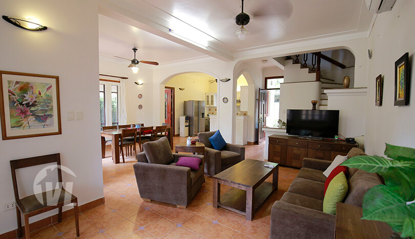Fully furnished house with large yard to rent in Tay Ho