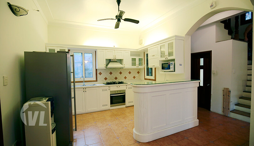 Fully furnished house with large yard to rent in Tay Ho